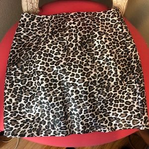 Leopard mini skirt